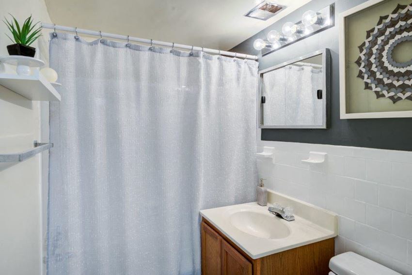 Princeton Estates Apartment Homes, 4637 Dallas Place, Temple Hills, MD